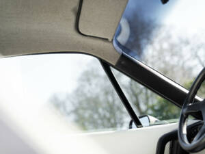 Image 25/38 of Ferrari 208 GTB Turbo (1987)