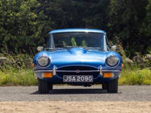 Image 6/50 of Jaguar E-Type (2+2) (1968)