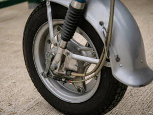 Image 16/18 of Honda DUMMY (1972)