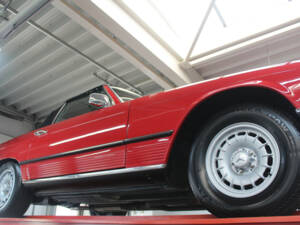 Image 8/50 of Mercedes-Benz 350 SL (1972)