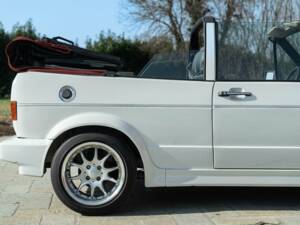 Image 12/50 of Volkswagen Golf Mk I Convertible 1.6 (1990)