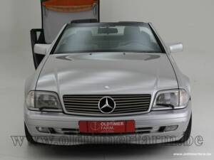 Image 14/15 of Mercedes-Benz 500 SL (1989)