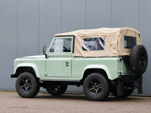 Image 8/41 of Land Rover 90 (1990)