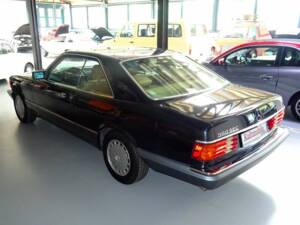 Bild 5/19 von Mercedes-Benz 560 SEC (1991)