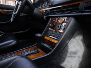 Bild 8/23 von Mercedes-Benz 500 SEL (1982)