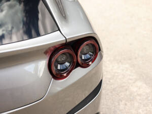 Immagine 48/61 di Ferrari GTC4Lusso (2017)