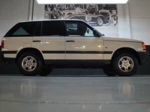 Immagine 29/50 di Land Rover Range Rover 4.0 SE (1997)