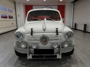 Image 2/15 de FIAT 600 (1962)