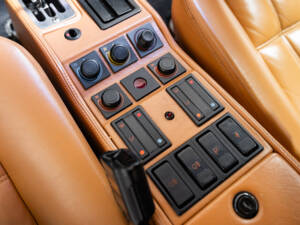 Bild 17/38 von Ferrari 328 GTS (1987)