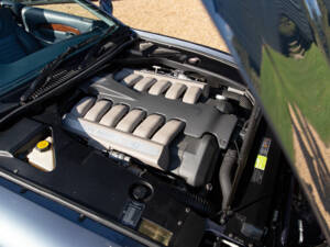 Image 78/98 de Aston Martin DB 7 Vantage Volante (2003)