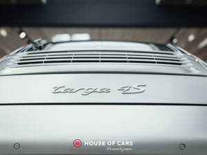 Image 19/49 of Porsche 911 Targa 4S (2008)