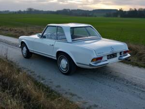 Image 7/20 of Mercedes-Benz 230 SL (1964)