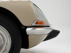 Image 12/15 of Citroën DS 21 (1970)