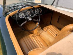 Image 74/79 of MG MGA 1600 (1961)