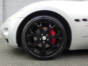 Image 47/98 de Maserati GranTurismo 4.2 (2009)