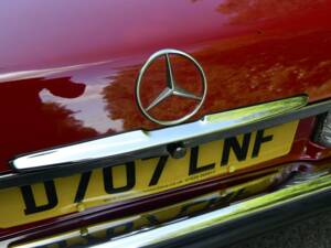 Image 40/50 of Mercedes-Benz 300 SL (1988)