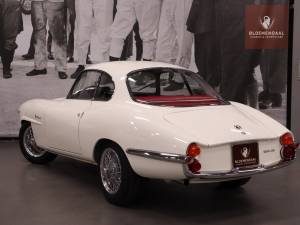 Image 5/61 of Alfa Romeo Giulia Sprint Speciale (1966)