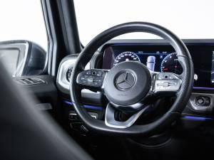 Image 10/32 de Mercedes-Benz G 500 (LWB) (2019)