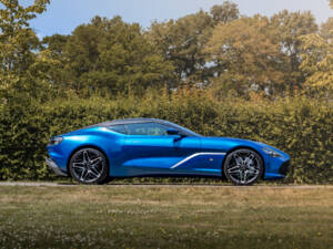 Bild 2/98 von Aston Martin DBS Superleggera Volante (2020)