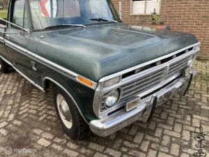 Bild 23/39 von Ford F-250 (1974)