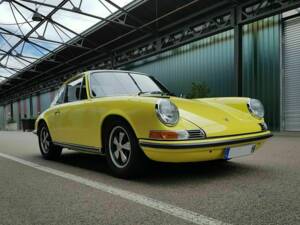 Image 3/22 de Porsche 911 2.4 T &quot;Ölklappe&quot; (1972)