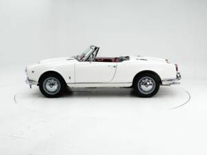 Immagine 8/15 di Alfa Romeo Giulia 1600 Spider Veloce (1965)