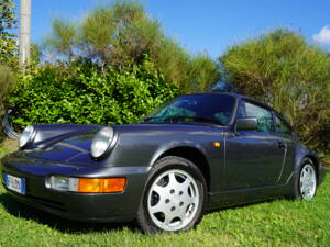 Imagen 48/52 de Porsche 911 Carrera 4 (1990)