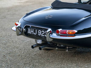 Bild 14/35 von Jaguar E-Type 4.2 (1967)