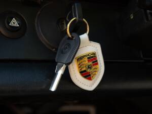 Image 11/35 of Porsche 911 SC 3.0 (1983)
