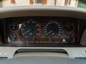 Afbeelding 42/50 van Jaguar XJ6 3.2 (1995)