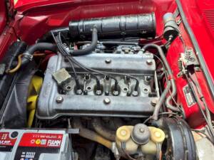 Image 42/50 de Alfa Romeo Giulia GT 1300 Junior (1971)