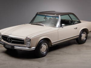 Immagine 13/37 di Mercedes-Benz 280 SL (1969)