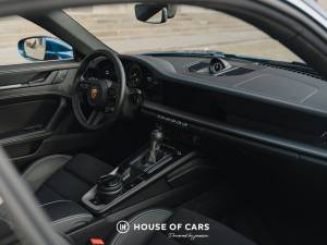 Image 25/43 de Porsche 911 GT3 Touring (2023)