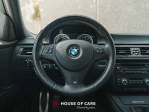 Image 29/51 of BMW M3 (2008)