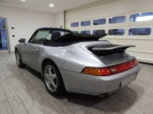 Imagen 4/51 de Porsche 911 Carrera (1994)