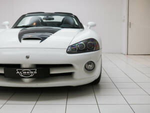 Afbeelding 13/17 van Dodge Viper SRT10 (2005)