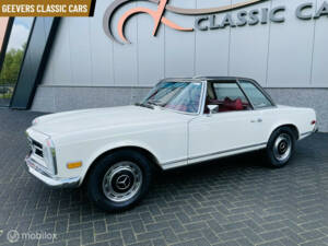 Image 15/20 de Mercedes-Benz 280 SL (1970)