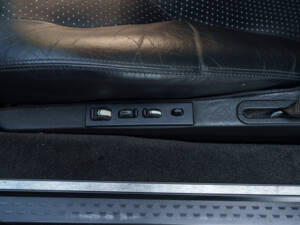 Bild 28/33 von Mercedes-Benz SL 600 (2002)