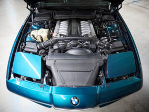 Image 60/81 de BMW 850i (1991)