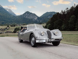 Afbeelding 3/31 van Jaguar XK 120 OTS (Alloy) (1949)