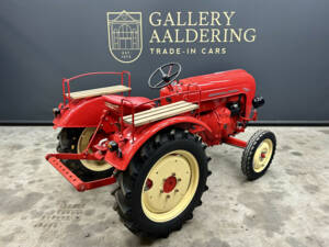 Immagine 2/50 di Porsche-Diesel Junior K (1961)