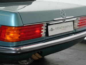 Bild 9/42 von Mercedes-Benz 560 SL (1989)