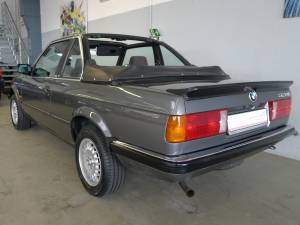 Bild 31/34 von BMW 320i Baur TC (1985)