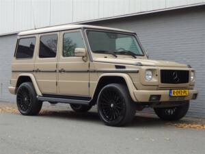 Bild 2/99 von Mercedes-Benz G 500 (lang) (2003)