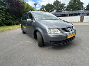Image 11/25 of Volkswagen Touran 1.4 TSI (2004)