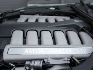 Image 24/40 of Aston Martin DB 7 Vantage (2000)