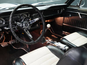 Bild 3/50 von Ford Mustang GT (1965)