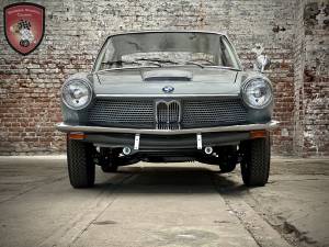 Image 3/53 de BMW 1600 GT (1968)