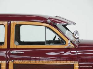 Bild 14/15 von Packard Eight Station Sedan (1947)