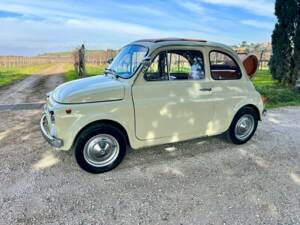 Imagen 2/73 de FIAT 500 F (1971)